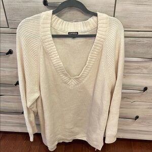 Express Women's Cream Sweater